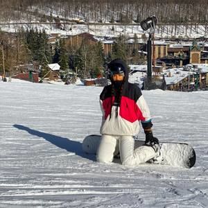 Meet your Posher, Danielle